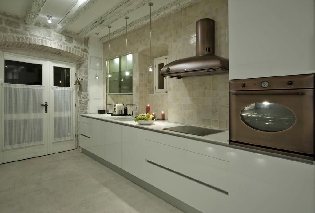 Apartma Whooart *
